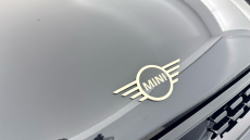 MINI Cooper 2.0 C Classic 2dr Auto Petrol Convertible